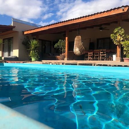 Alojamiento Los Nogales Санта Крус Екстериор снимка