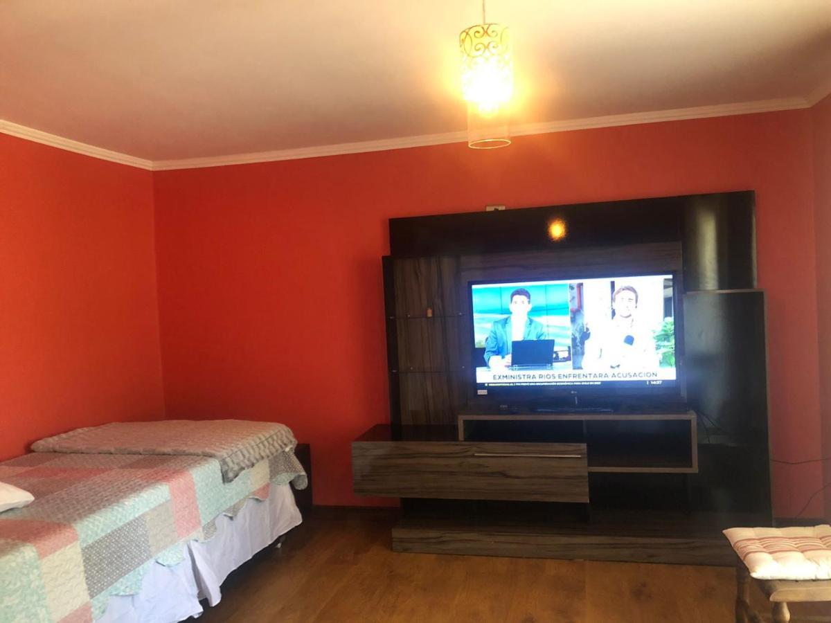 Alojamiento Los Nogales Санта Крус Екстериор снимка